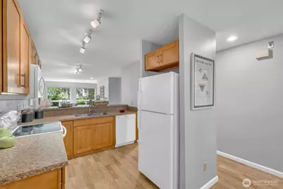 [Address not provided], Kirkland, WA 98033 - Photo 10