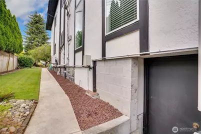 809 N G Street #201, Tacoma, WA 98403 - Photo 32