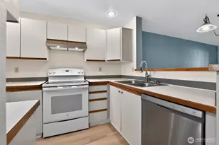 2100 S 336th St, Federal Way, WA 98003 - Photo 2
