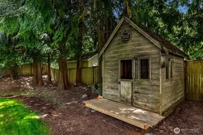 25827 NE 9th Street, Sammamish, WA 98074 - Photo 26