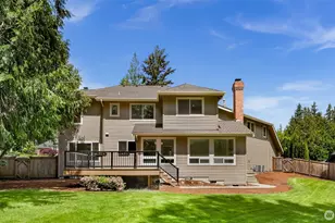 25827 NE 9th St, Sammamish, WA 98074 - Photo 24