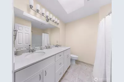 25827 NE 9th Street, Sammamish, WA 98074 - Photo 20
