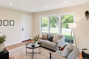 9219 30th Ave SW, Seattle, WA 98126 - Photo 2