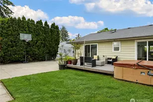 9219 30th Ave SW, Seattle, WA 98126 - Photo 8