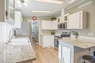 1606 Twin Peaks Dr, Wenatchee, WA 98801 - Photo 10