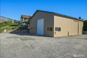 22 Washington St, Manson, WA 98831 - Photo 34