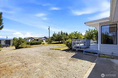 1838 Edgewood Drive, Camano Island, WA 98282 - Photo 24