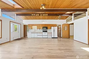 1838 Edgewood Dr, Camano Island, WA 98282 - Photo 6