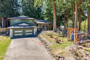 8210 University Point Cir NE, Bremerton, WA 98311 - Photo 40
