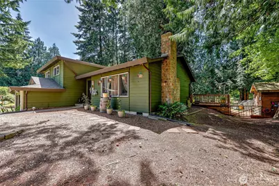 8210 University Point Circle NE, Bremerton, WA 98311 - Photo 32