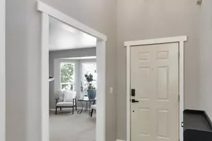 21516 102nd St E, Bonney Lake, WA 98391 - Photo 2