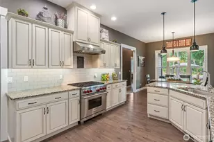 8022 57th Ln NE, Olympia, WA 98516 - Photo 10