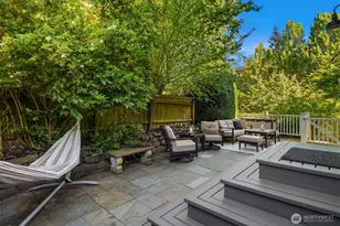 2002 1st Ave N, Seattle, WA 98109 - Photo 32