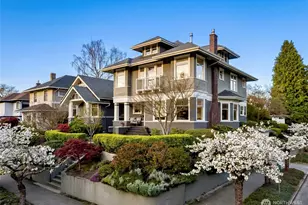 2002 1st Ave N, Seattle, WA 98109 - Photo 2