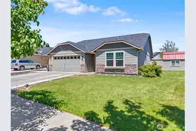 433 S Trillium Way, Moses Lake, WA 98837 - Photo 1