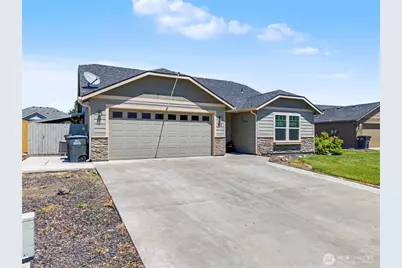 433 S Trillium Way, Moses Lake, WA 98837 - Photo 2