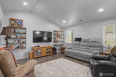 433 S Trillium Way, Moses Lake, WA 98837 - Photo 8