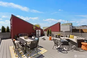 66 Bell St, Seattle, WA 98121 - Photo 24