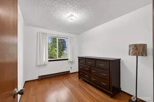 925 139th St E, Tacoma, WA 98445 - Photo 14