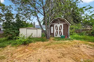 925 139th St E, Tacoma, WA 98445 - Photo 24