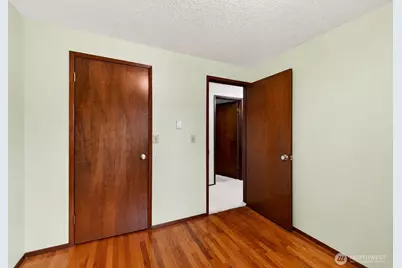925 139th Street E, Tacoma, WA 98445 - Photo 16