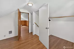1039 W 6th St, Port Angeles, WA 98363 - Photo 10
