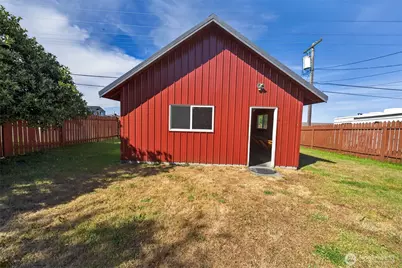 1039 W Sixth Street, Port Angeles, WA 98363 - Photo 22
