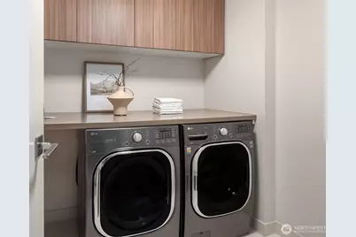 583 Battery Street #3704N, Seattle, WA 98121 - Photo 28