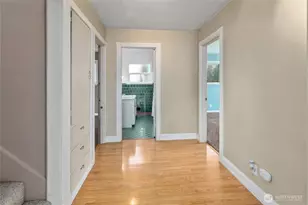 9334 E B St, Tacoma, WA 98445 - Photo 12