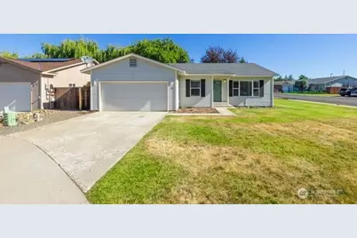 111 E Queen Place, Ellensburg, WA 98926 - Photo 1