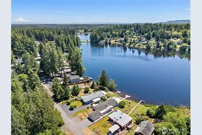 70 SE Crescent Drive, Shelton, WA 98584 - Photo 2