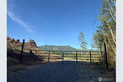 215 Mineral Road N, Mineral, WA 98355 - Photo 2