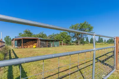 9505 Bridge Road SE, Yelm, WA 98597 - Photo 32