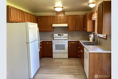 2718 Mt. Vista Road #A, Centralia, WA 98531 - Photo 6