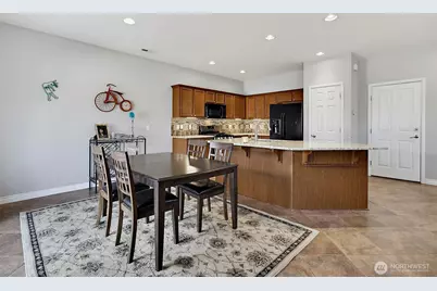 26249 241st Place SE, Maple Valley, WA 98038 - Photo 18