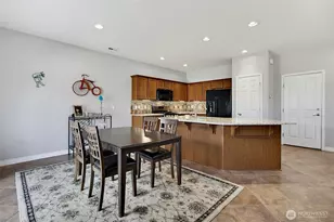 26249 241st Pl SE, Maple Valley, WA 98038 - Photo 18