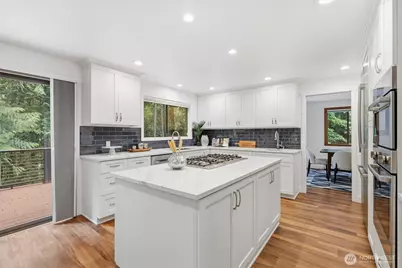 14038 156th Place NE, Woodinville, WA 98072 - Photo 14