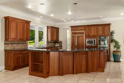 24315 149th Avenue SE, Woodinville, WA 98077 - Photo 12