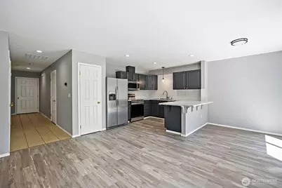 19306 75th Street E #D2, Bonney Lake, WA 98391 - Photo 4