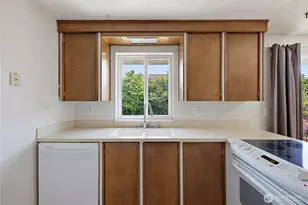 4616 S Burkhart Dr, Tacoma, WA 98409 - Photo 18