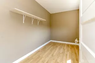 611 N Junett Street N, Tacoma, WA 98406 - Photo 24