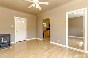 611 N Junett Street N, Tacoma, WA 98406 - Photo 22