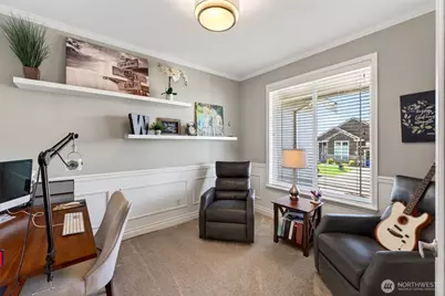 32 Mount Rainier Loop E, Bonney Lake, WA 98391 - Photo 8