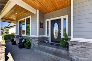32 Mount Rainier Loop E, Bonney Lake, WA 98391 - Photo 4