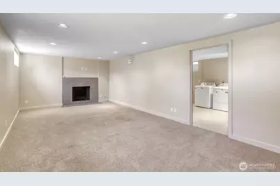 10012 NE 22nd Street, Bellevue, WA 98004 - Photo 14