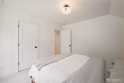 1013 N Bodine Road, Kelso, WA 98626 - Photo 28