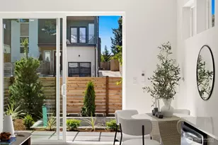 332 NE 90th St, Seattle, WA 98115 - Photo 6