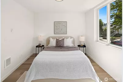 332 NE 90th Street, Seattle, WA 98115 - Photo 16