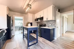 228 S 55th St, Tacoma, WA 98408 - Photo 12