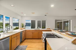 3418 W Lake Sammamish Pkwy SE, Bellevue, WA 98008 - Photo 8